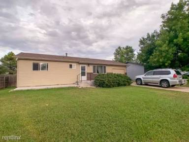 Main picture of 904 Ponderosa Dr