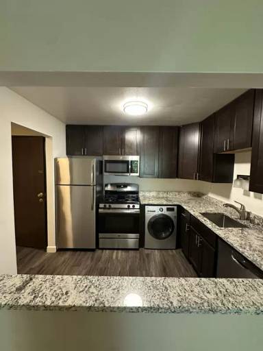 Main picture of 1007 N Marshall St