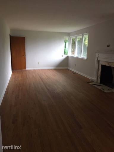 Main picture of 1012 Georgia Ave