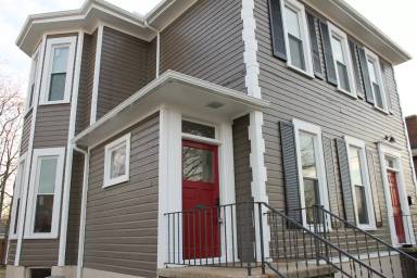 Main picture of 1115 S A St