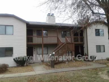 Main picture of 25 Pepperwood Ct