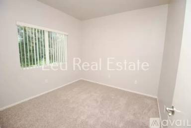 Main picture of 634 Pearl Pl