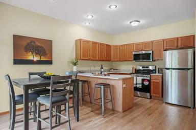 Main picture of 5113 Merwood Ln