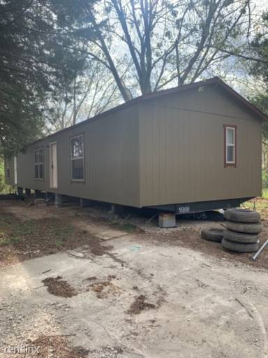 Main picture of Coachlight Village South