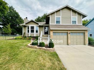 Main picture of 14913 W 149th St