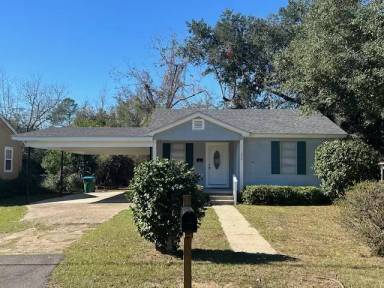 Main picture of 306 Ford Dr