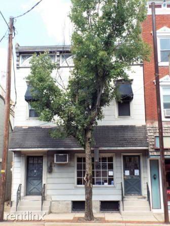 Main picture of 17 S Market St