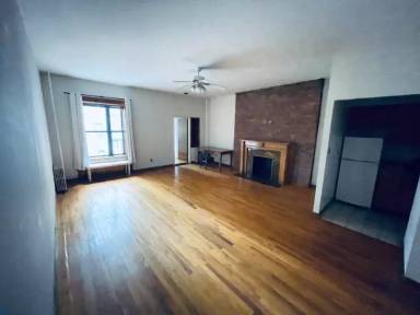 Main picture of 243 W 72nd St