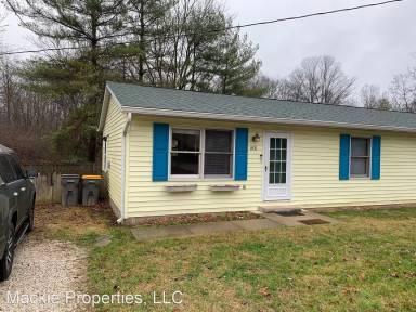 Main picture of 1831 S Maxwell St