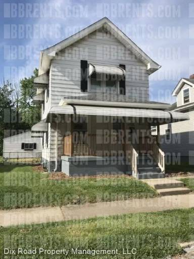 Main picture of 2017 Hill Ave