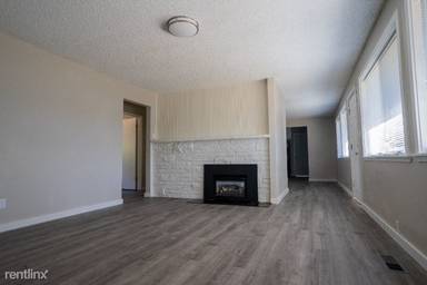 Main picture of 18358 Stone Ave N