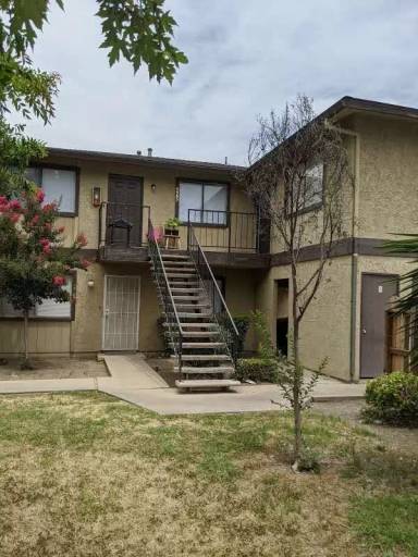 Main picture of 3380 R St