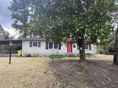 Main picture of 2917 Magnolia Dr
