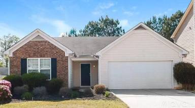 Main picture of 310 Lakeside Pt