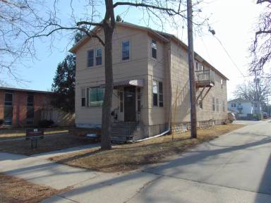 Main picture of 818 Cherry St