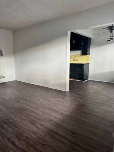 Main picture of 6111 Tujunga Ave