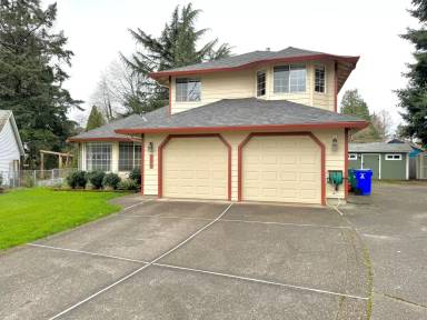 Main picture of 6240 SE Deering Ct