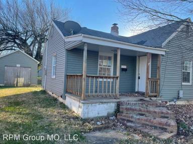 Main picture of 1628 W High St