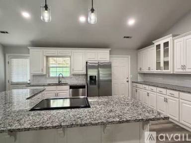 Main picture of 3512 E Madison Dr