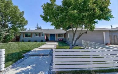 Main picture of 1430 Peach Tree Ln