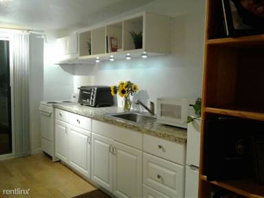 Main picture of 6040 Buena Ventura Ave