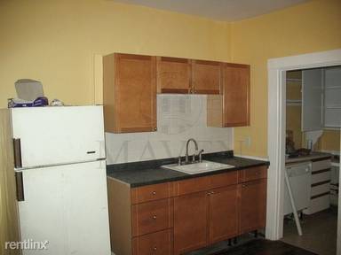 Main picture of 85 College Ave