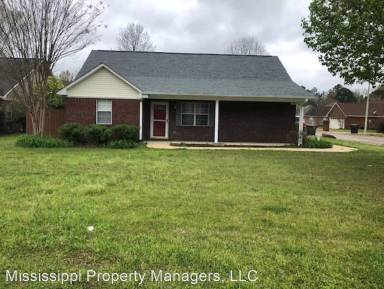 Main picture of 111 Birch Tree Ln