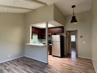 Main picture of 4157 Utah St