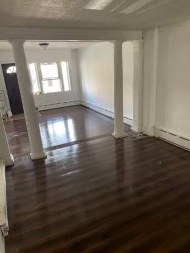 Main picture of 716 E Mahanoy St