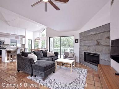 Main picture of 22409 Briarview Dr
