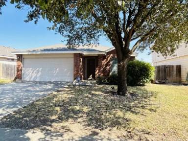 Main picture of 10319 Stallion Bay