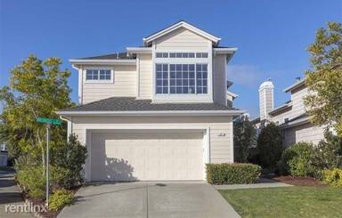 Main picture of 27 Breakers Blvd