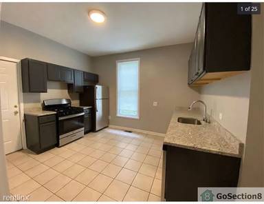 Main picture of 6544 S Champlain Ave