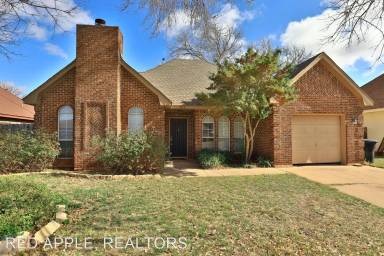 Main picture of 7325 Clariece Dr