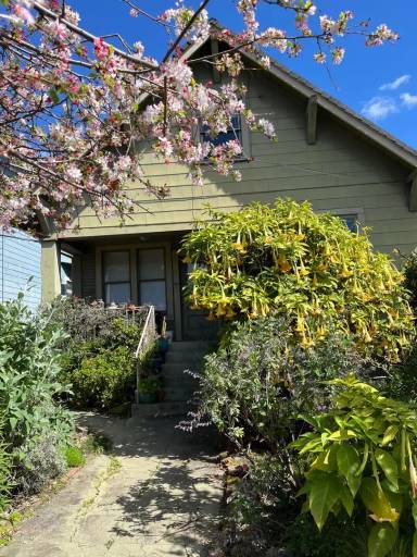 Main picture of 28A Yosemite Ave