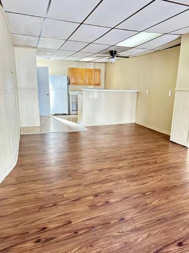 Main picture of 144 E Market St
