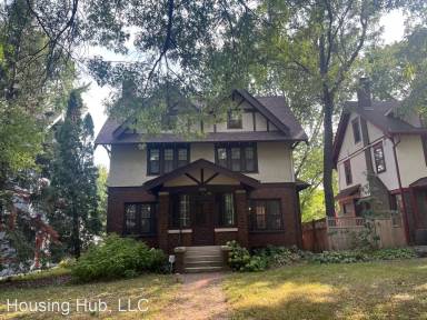 Main picture of 2086 Iglehart Ave