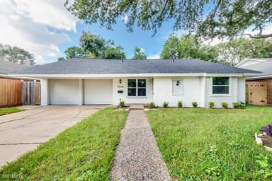 Main picture of 4014 Silverwood Dr