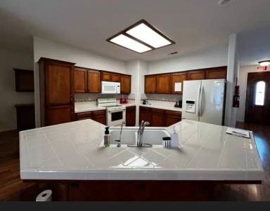 Main picture of 1980 W Rio Hondo Way