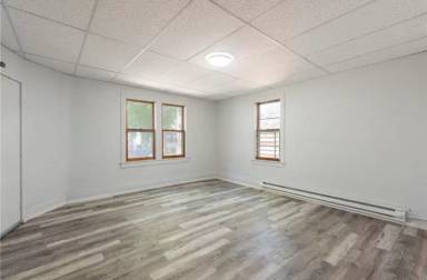 Main picture of 2421 16th Ave S