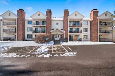 Main picture of 401 S Kalispell Way