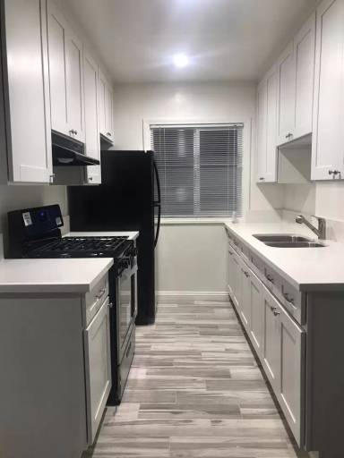 Main picture of 401 Union Dr