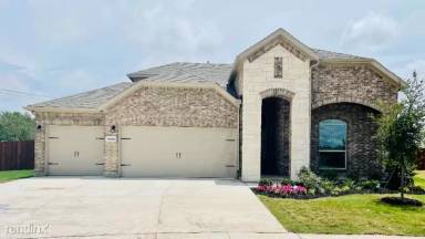 Main picture of 14000 Lapetus Dr