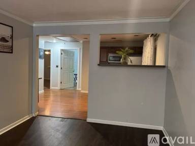 Main picture of 2720 Iowa Dr
