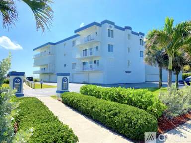 Main picture of 2035 Highway A1A