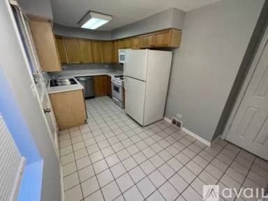 Main picture of 2944 Harlem Ave
