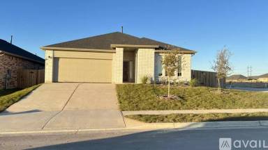 Main picture of 108 Ginger St