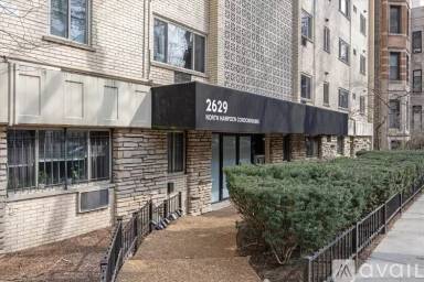 Main picture of 2629 N Hampden Ct