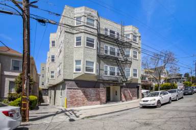 Main picture of 365 Hanover Ave