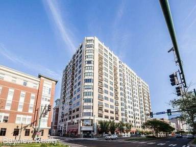 Main picture of 123 College Pl